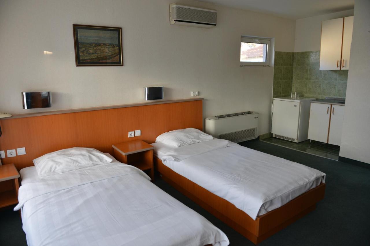 Hotel Bellevue Ilinden Ngoại thất bức ảnh